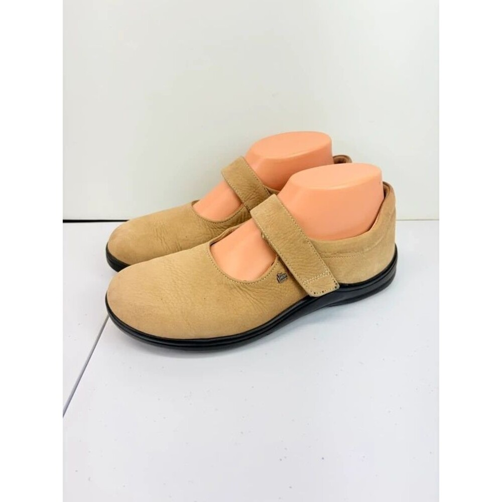 Finn Comfort Womens 39 US 8.5 Tan Nubuck Suede Mary Jane Hook Loop Shoes